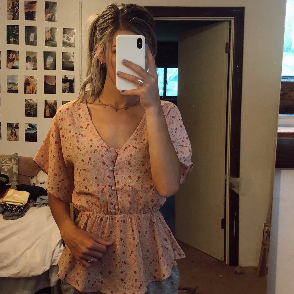 PINK FLORAL BLOUSE